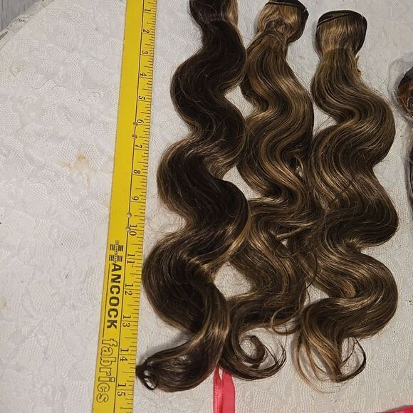 5 Mix  bundles Vila body wave   100% Human Hair extensions - Picture 3 of 13